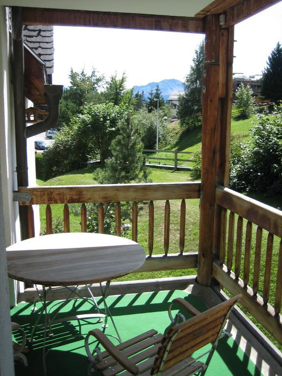 Schweizerhof Ferienwohnungen Lenzerheide 6 Номер фото